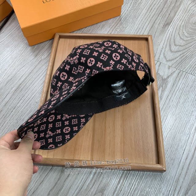 LV新品男士帽子 路易威登牛頭印花棒球帽鴨舌帽  mm1326